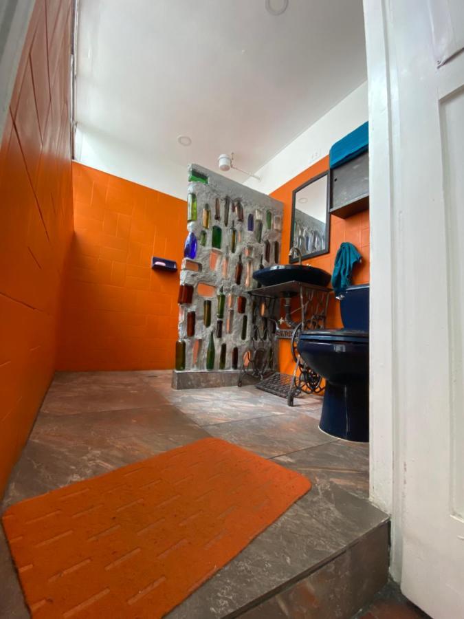 Hostal Casa Las Tias เมเดยิน ภายนอก รูปภาพ
