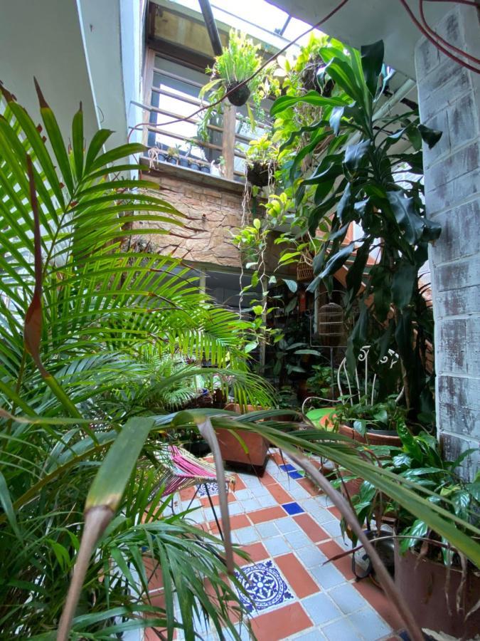 Hostal Casa Las Tias เมเดยิน ภายนอก รูปภาพ