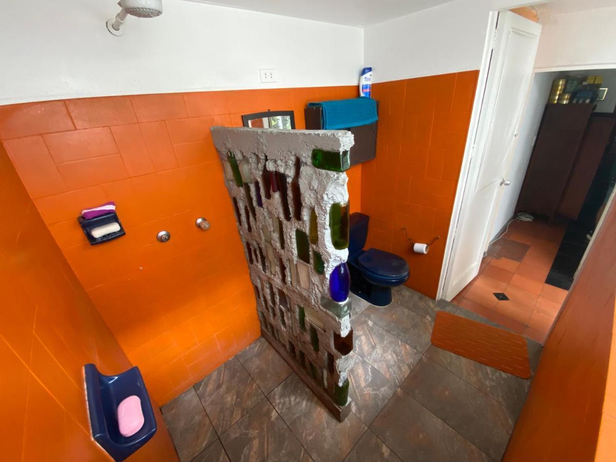 Hostal Casa Las Tias เมเดยิน ภายนอก รูปภาพ