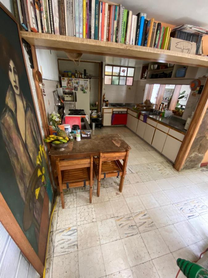 Hostal Casa Las Tias เมเดยิน ภายนอก รูปภาพ
