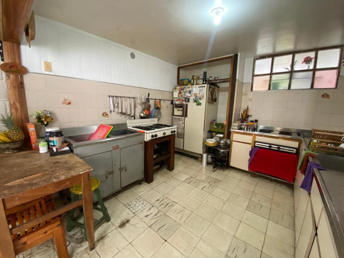 Hostal Casa Las Tias เมเดยิน ภายนอก รูปภาพ