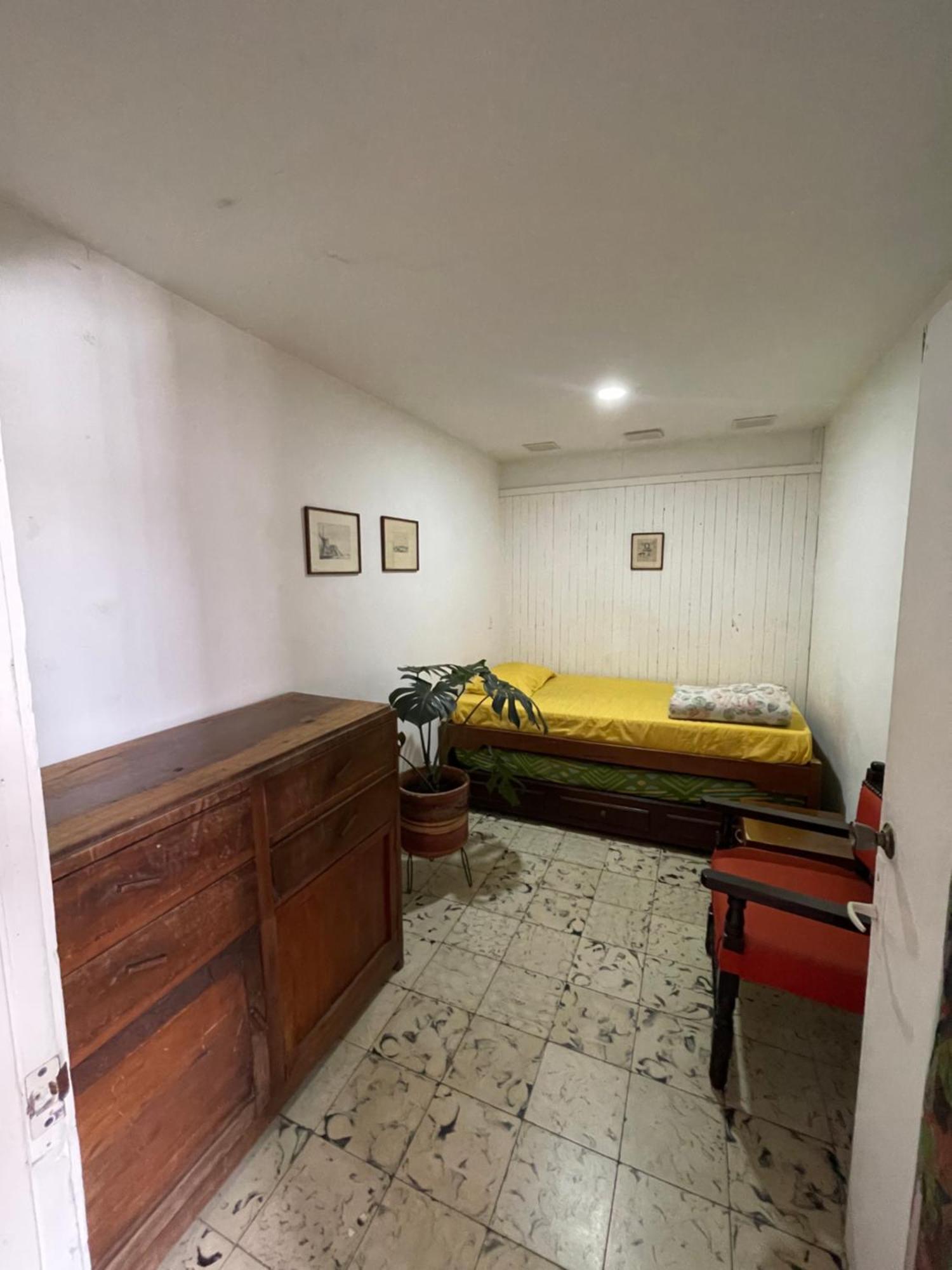 Hostal Casa Las Tias เมเดยิน ภายนอก รูปภาพ